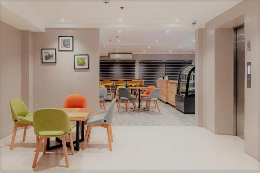 Hotel Inigo Legazpi Esterno foto